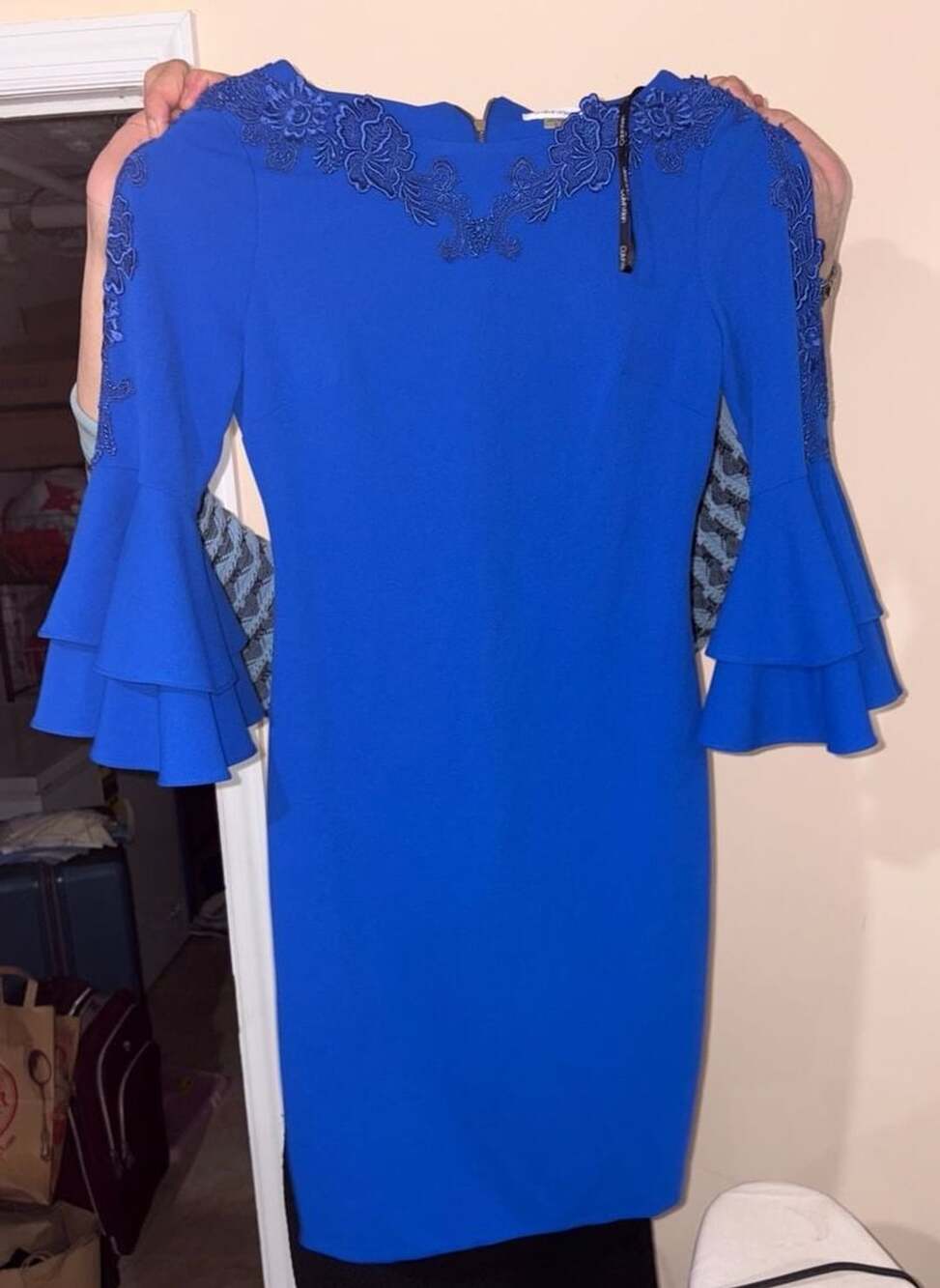 Calvin Klein Lace Applique Sheath Dress Size 6 Blue Tiered Sleeves